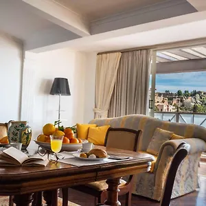 Apartment Palazzo Di Ferro, Taormina